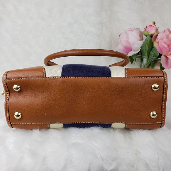 Michael Kors Hamilton Tote - Picture 11 of 15